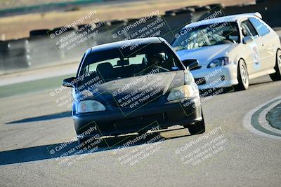 media/Dec-13-2025-Extreme Speed (Sat) [[d129ecb0b9]]/Beginner/Session 3 (Turn 5)/